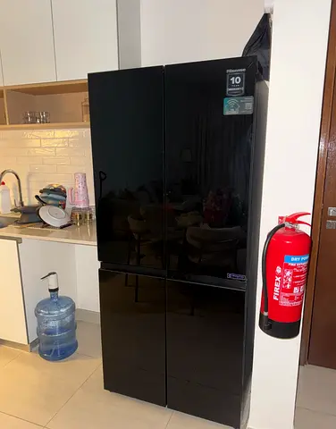 Black Hisense 4-Door Refrigerator - Excellent Condition