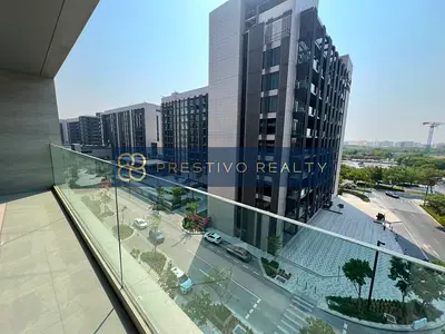 Ready to Move In I Bright & Spacious | Separate Kitchen | Full-Length Balcony