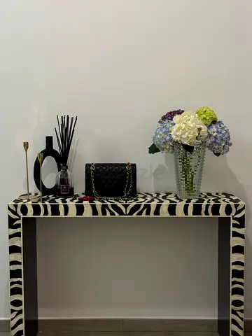 Console table
