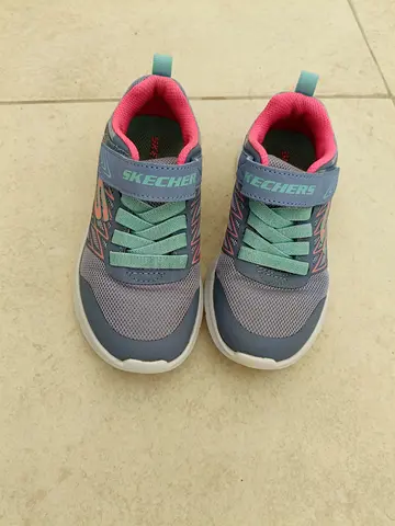 Girls Skechers Shoes