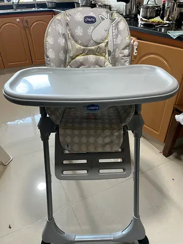 Chicco adjustable baby high chair - clean, good condition