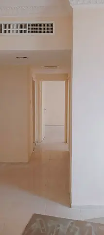 **For Annual Rent – ​​Al Majaz 2** 🏡 Distinctive apartment featuring: * 2 bedrooms and a living room * 3 bathrooms * Sea view * Central air conditi