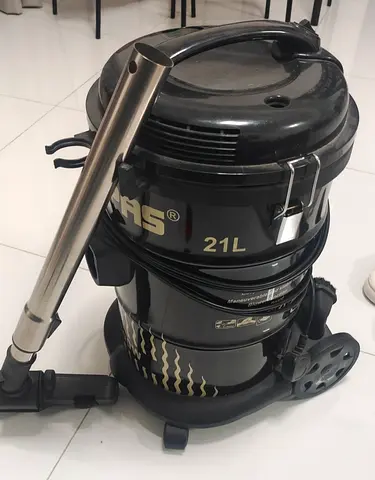 21L Wet & Dry Vacuum Cleaner - Good Working Condition
