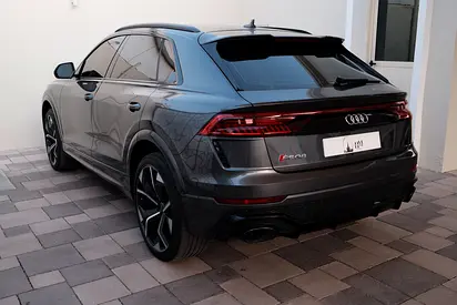 صورة 8 لـ 2021 AUDI RS Q8