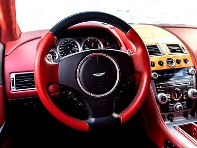 صورة 19 لـ 2010 Aston Martin DB9
