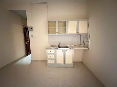Near to muwaileh bus station studio just in 18k 4/6cheques payment