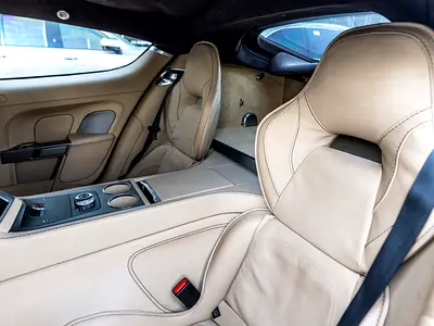صورة 11 لـ 2017 Aston Martin RAPIDE