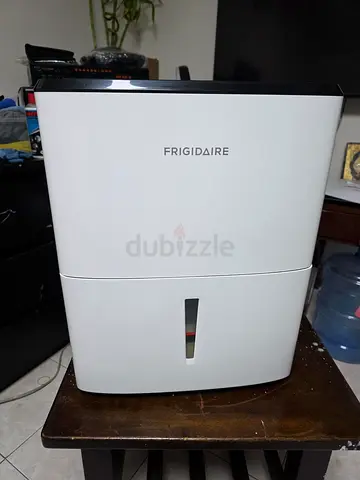 Original Frigidaire Dehumidifier (30L/Day Capacity)
​For sale, an original Frigidaire dehumidifier i