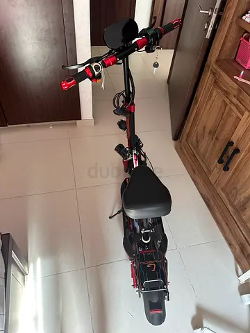 Kugoo E10 Max, 2000 Watts 48v 18ah battery, 45km + free lock **price negotiable** contact 4 details