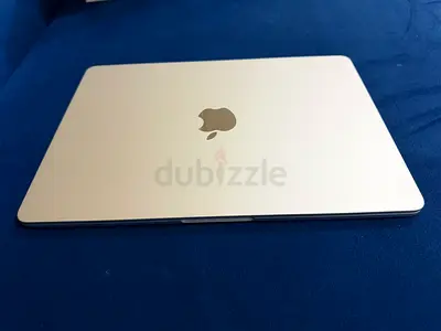 Macbook air m5 13 inch SLV/10C CPU/10C GPU/24GB/1TB
