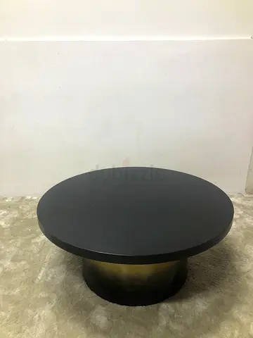 Global luxe coffee table