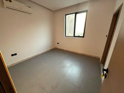 بسعر ممتاز جدا ومناسب للجميع مع صيانه فري ع المالك موقع متميز جدا ومناسب للجميع مع صيانه فري