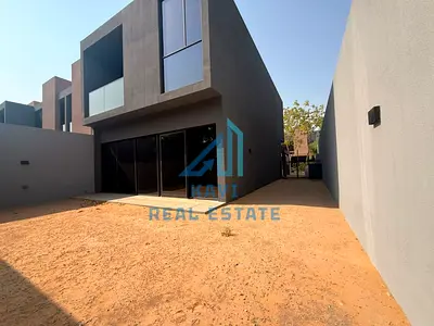 Corner & Single Row 3BR Townhouse for Sale | Robinia, Masaar