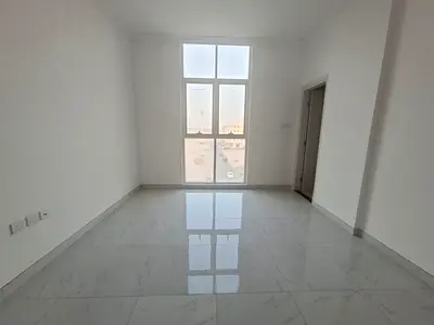 Like brand new 2bhk flat with 2 bathroom + balcony available at the prime location of Al Jada outside 4/6 cheques payment depending on the market.