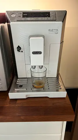 Delonghi Coffee machine