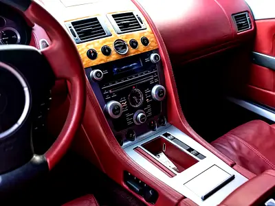 2010 Aston Martin DB9 照片 14