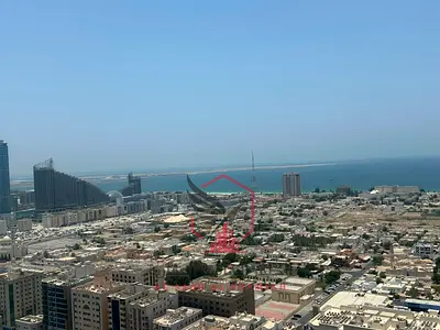 اكبر مساحة اربع غرفة وصالة باطلالة على الخليج العربي مع بلكونتان و باركين مجانا و استور تخزين و غرفة خادمة ماستر و خزائن بالحائط