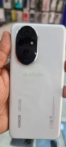 Honor 200 series (white) - Good condition, unlocked 12+12 ram 256gb