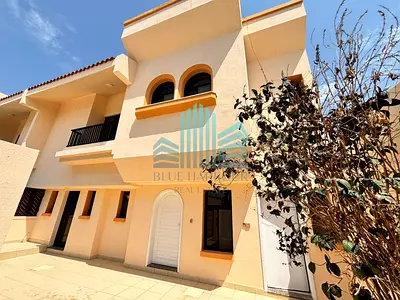 PRIME WELL MAINTAINED WITH SHARED POOL & CHILDRENS PLAY | READY TO MOVE-IN