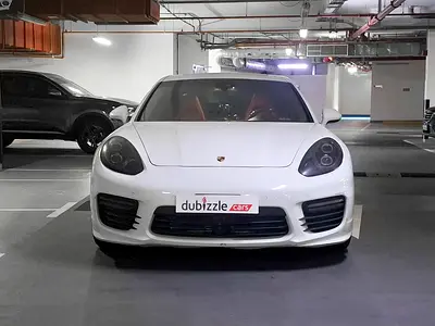 2014 Porsche PANAMERA 缩略图 2