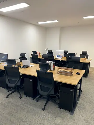 Custom made office workstation with storage and warranty | New workstation