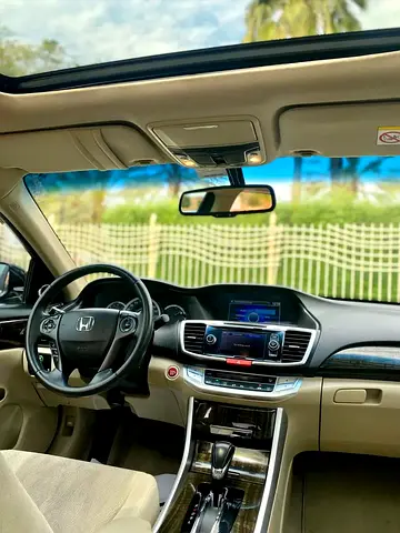 2015 Honda ACCORD — фото 14
