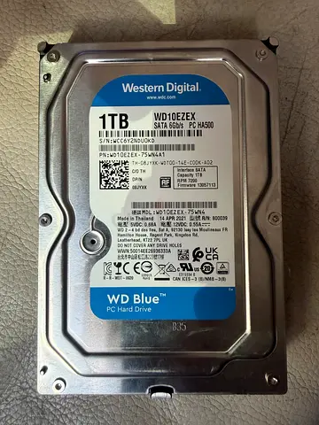 Western Digital WD10EZEX 1TB Desktop Hard Drive – 7200RPM SATA 6Gb/s
