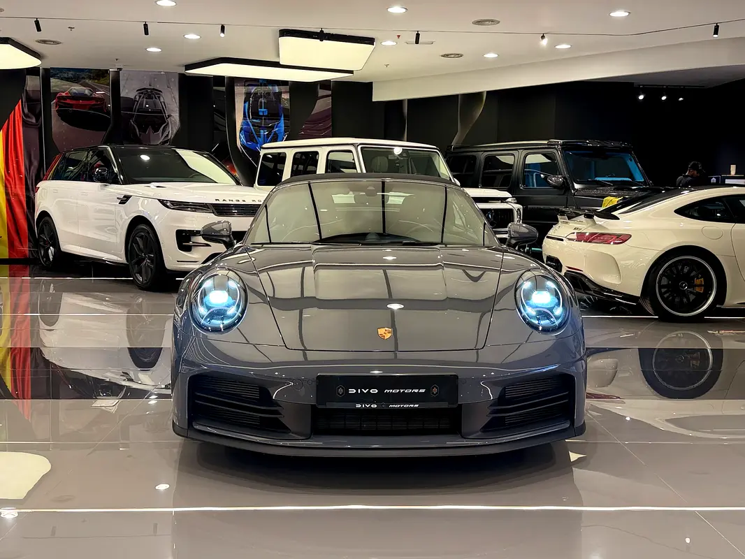 2025 بورشه 911