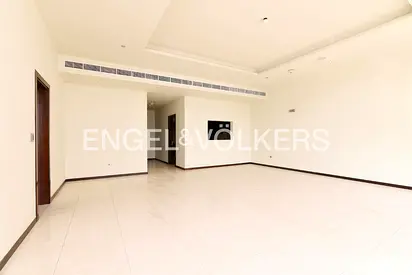 Spacious | Low Floor | Available Now