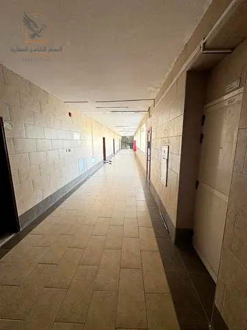 One bedroom and living room apartment for annual rent in Al Nuaimiya 2, Ajman. Prime location in a