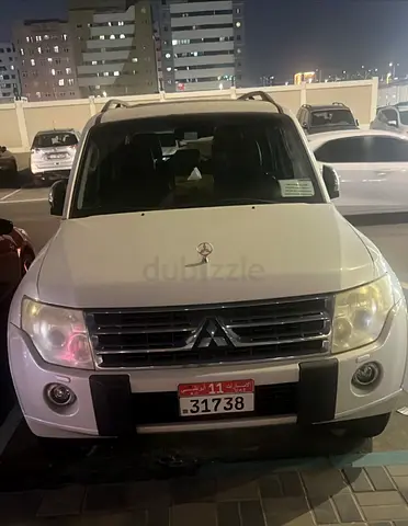 Mitsubishi Pajero GLS Top Line 2011 GCC Specs