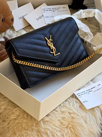 SaintLaurent Cassandre WOC - Brand New