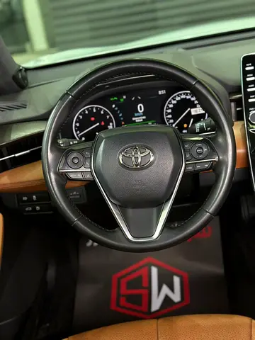 2021 Toyota AVALON — фото 12