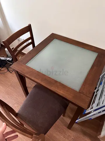 wooden dining table 80x80 CM with glass top and 2 chairs