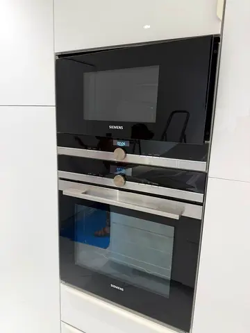 Siemens oven and microwave set for sale