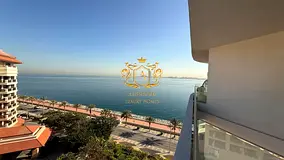 Contemporary Beautifully Furnished 1 Bedroom Apart I Partial Sea View