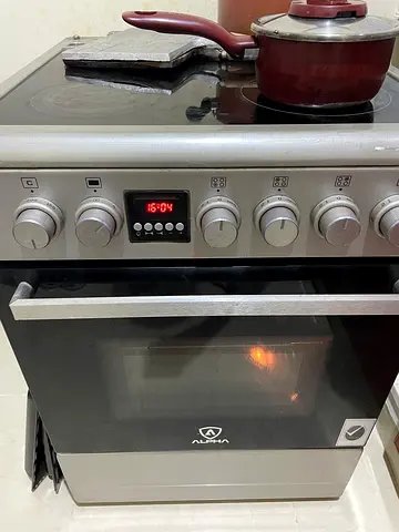 Used Alpha freestanding electric oven and stove - good working condition