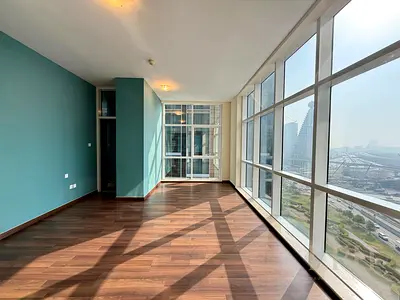Unfurnished | Appliances Equipped | Spacious