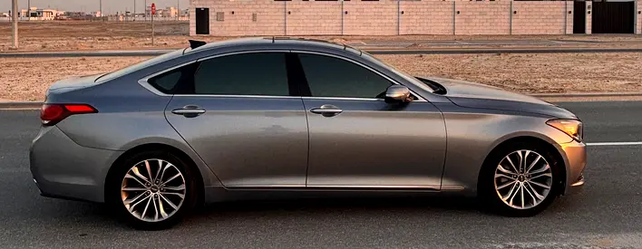 صورة 3 لـ 2015 Genesis GV60