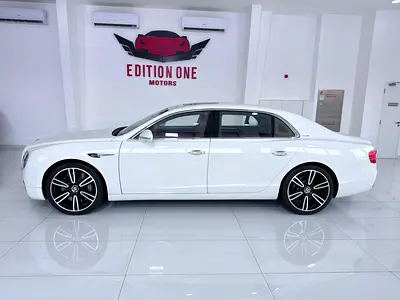 2014 Bentley FLYING SPUR — миниатюра 4
