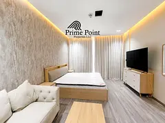 Stylish Studio for Sale | Upgraded & Freehold