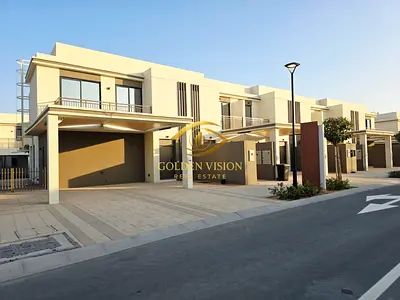 Luxury 3BR + Maid - Premium Location - Ready To Move