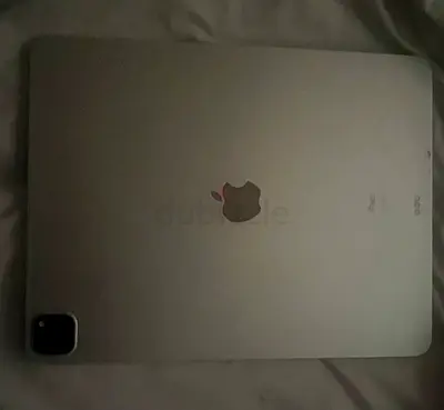 Apple ipad pro 13 inch the biggest size ايياد برو اكبر حجم 13 أنش