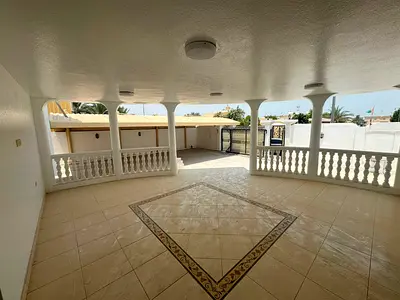 **Spacious Villa for Annual Rent | Al Azzra, Sharjah** A spacious family villa located in the prestigious Al Azzra area of Sharjah, offering a genero