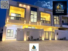 Best 5-bedroom townhouse, price includes registration and ownership fees, negotiable, directly oppos