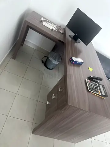 Office Desk Set – Desk + 3 Storage Cabinets