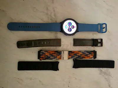 Samsung Galaxy Watch 5 – Good Condition – AED 300