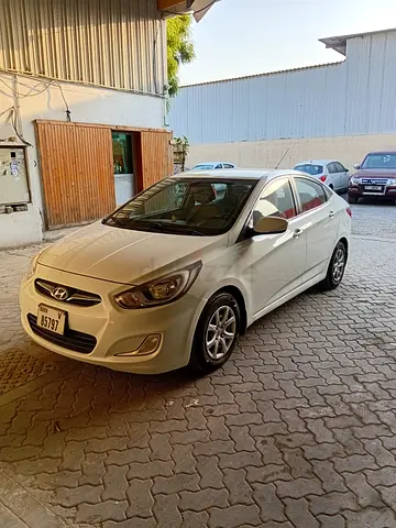 Hyundai Accent GLS 2015 GCC Specs - Well Maintained