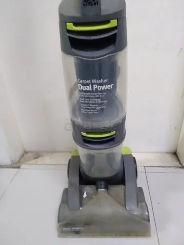 Upright Carpet Washer - Good Working Condition