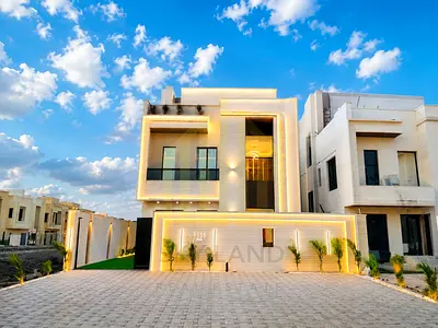 Luxury villa with all fees included - Direct from owner - Freehold - Prime location - 3 floors